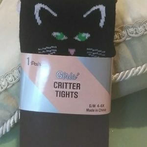 2 pairs of what is shown below Gritter girls